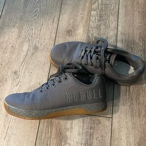 listing-status-banner